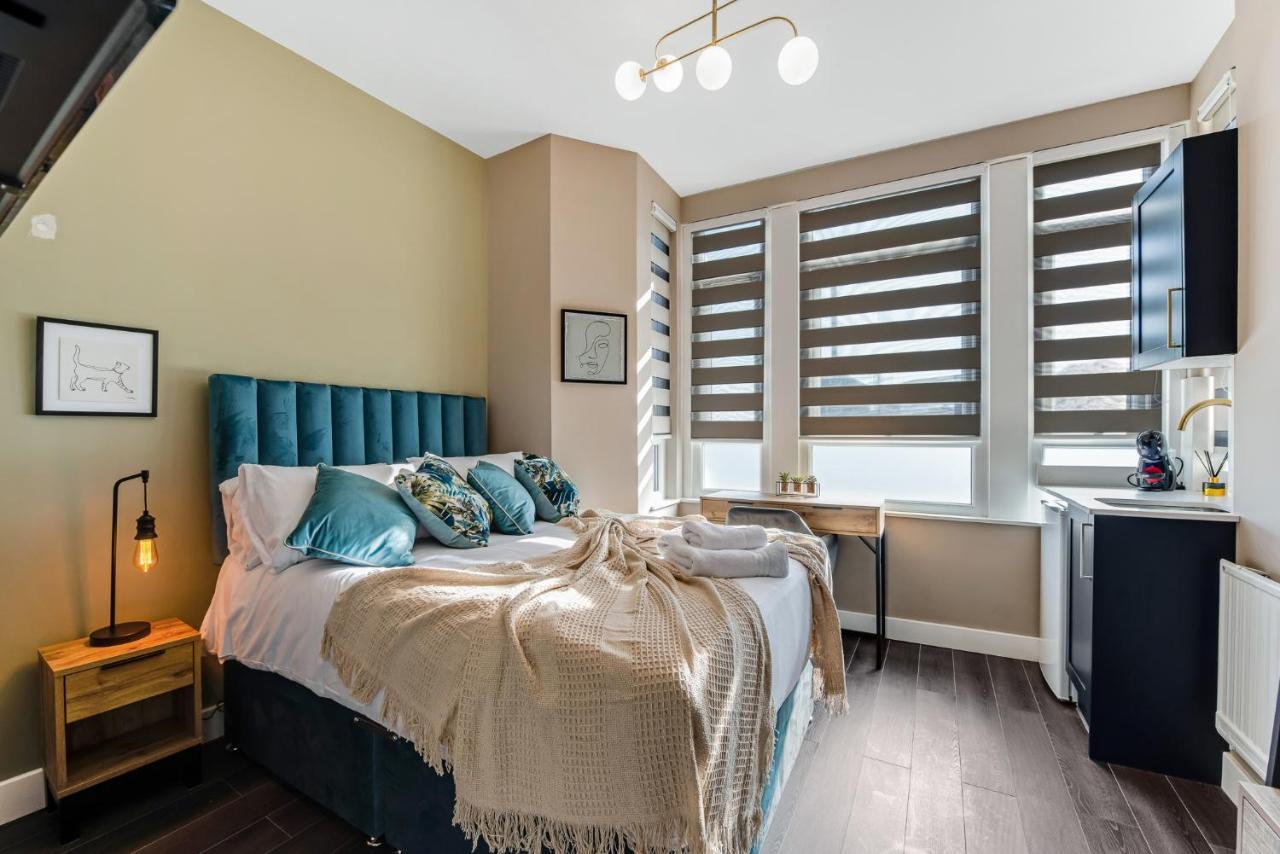 Elegant Studio - Perfect For Explorers Apartment Londra Exterior foto