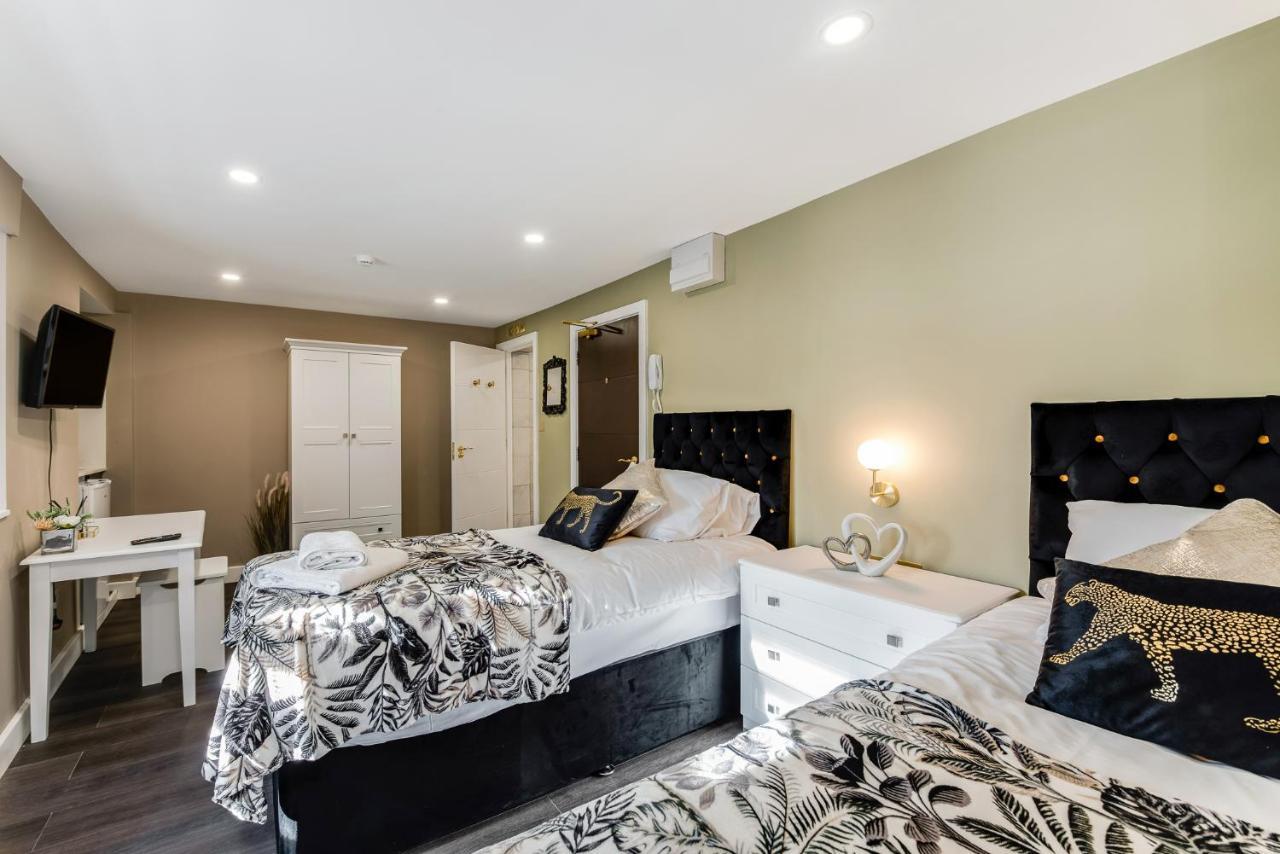 Elegant Studio - Perfect For Explorers Apartment Londra Exterior foto