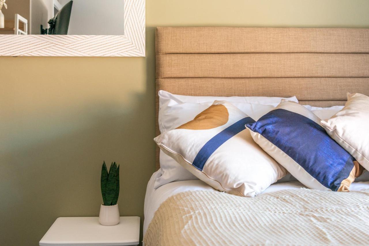 Elegant Studio - Perfect For Explorers Apartment Londra Exterior foto