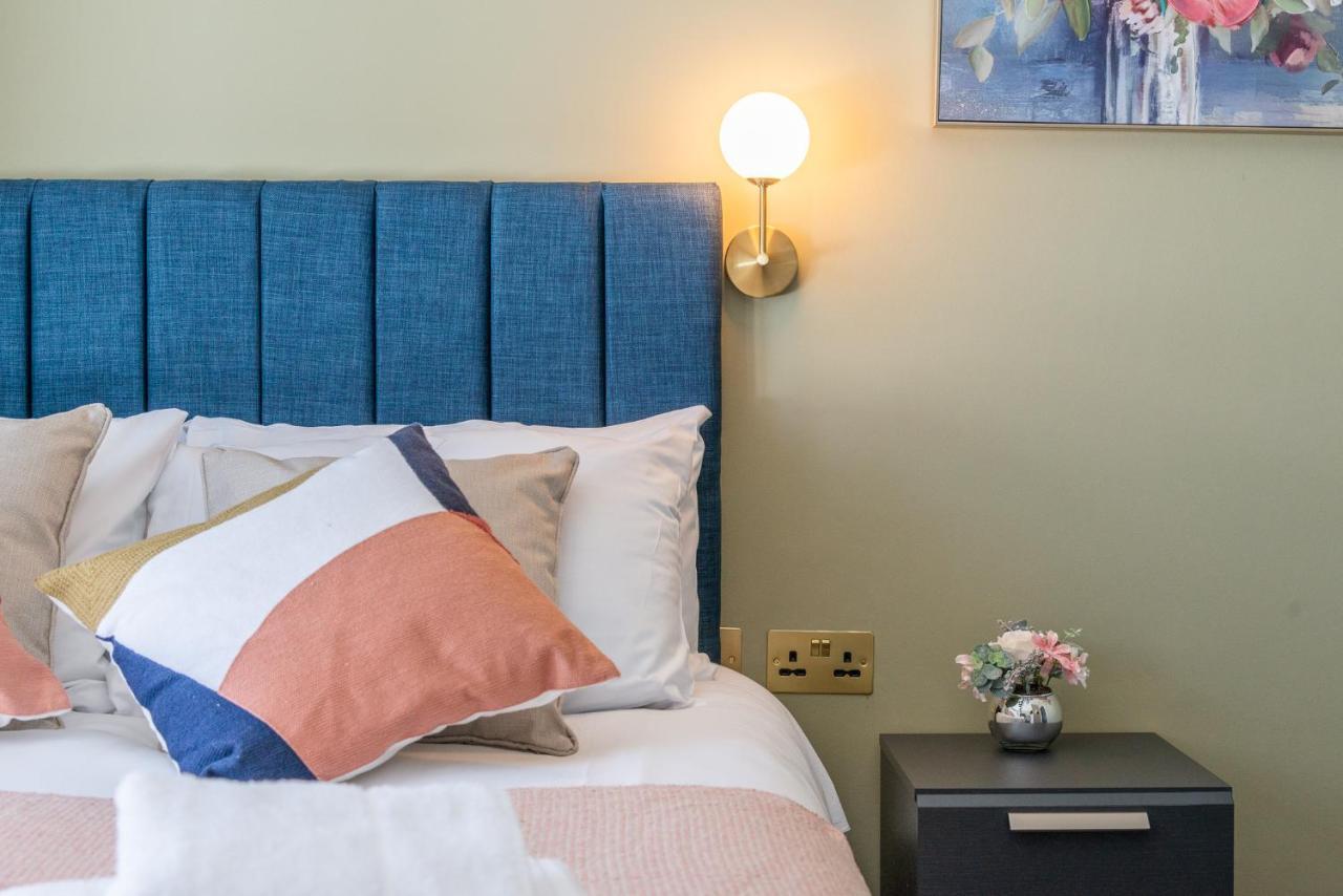 Elegant Studio - Perfect For Explorers Apartment Londra Exterior foto